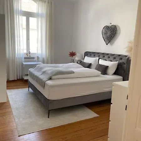 Altbau-oase Der Eleganz: Stadtnaher Komfort Pur * Wiesbaden