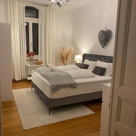 Altbau-oase Der Eleganz: Stadtnaher Komfort Pur Apartmán Wiesbaden