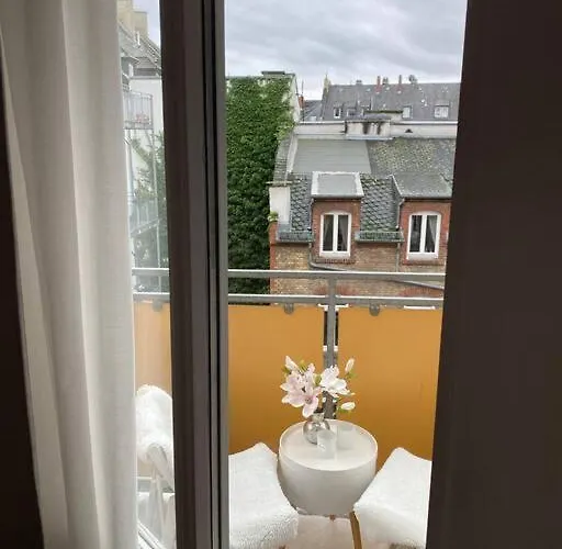 Apartament Altbau-oase Der Eleganz: Stadtnaher Komfort Pur Wiesbaden