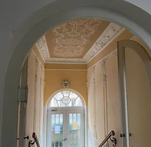 Altbau-oase Der Eleganz: Stadtnaher Komfort Pur * Wiesbaden