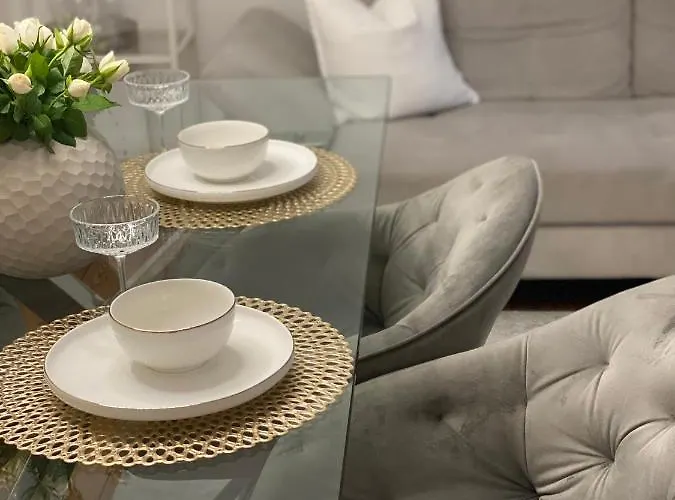 Altbau-oase Der Eleganz: Stadtnaher Komfort Pur *