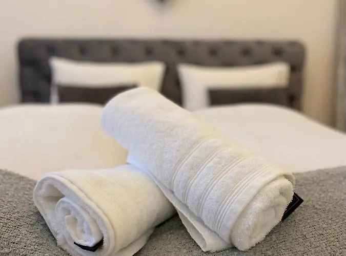 Altbau-oase Der Eleganz: Stadtnaher Komfort Pur